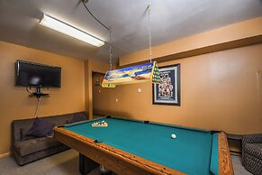 Sparky's Lodge by Taylor Made Deep Creek