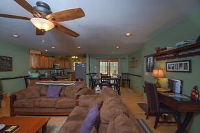 Sparky's Lodge by Taylor Made Deep Creek