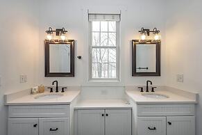 Stilwater Serenity by Taylor Made Deep Creek
