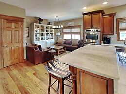 Stone Mountain Vista by Taylor Made Deep Creek