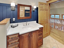 Stone Mountain Vista by Taylor Made Deep Creek