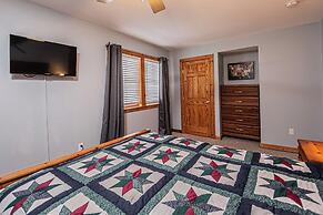 Sunkissed Lodge by Taylor Made Deep Creek