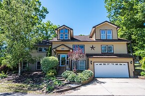 Sunkissed Lodge by Taylor Made Deep Creek