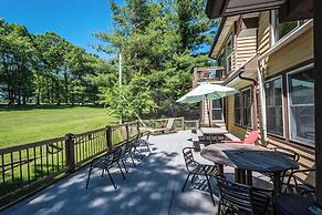 Sunkissed Lodge by Taylor Made Deep Creek