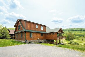 Valley Lodge by Taylor Made Deep Creek