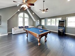 VVS - Very Very Special by Taylor Made Deep Creek