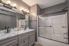 VVS - Very Very Special by Taylor Made Deep Creek