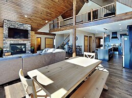 Water & Mountain Retreat by Taylor Made Deep Creek