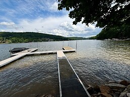 Wispering Waters by Taylor Made Deep Creek