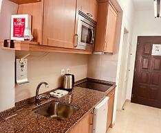 Lagos Main Avenue Studio With Marina View Balcony