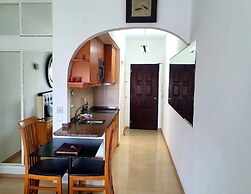 Lagos Main Avenue Studio With Marina View Balcony