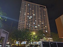 The Elevated Abode - Comfycosy 1-br at The Loop