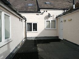 Fun 4-bed Apartment in Birmingham Central