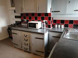 Fun 4-bed Apartment in Birmingham Central