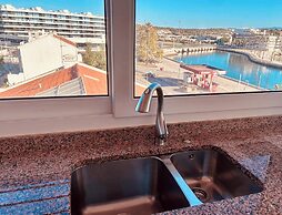 Lagos Apartment With Panoramic Yacht Marina Views