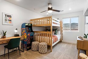 Living the Dream #79 by RedAwning