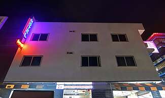 Treebo Jayshree Palace C21 Business Park