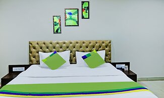 Treebo Raj Inn Lalpur