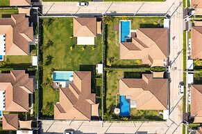 Modern 3 Bedroom Pool Villa MS24