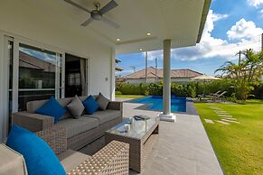 Modern 3 Bedroom Pool Villa MS24