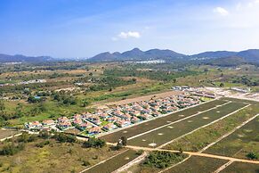 Modern 3 Bedroom Pool Villa MS24