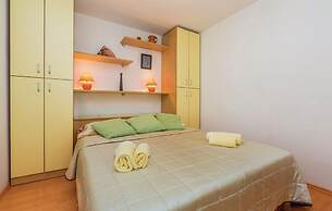 Apartments Paola