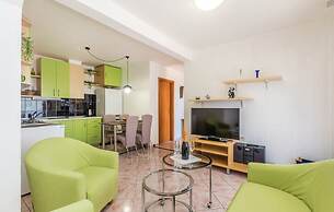 Apartments Paola