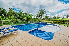 Sol y Luna Country House in Quindo