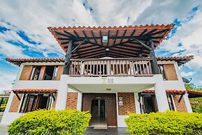 Sol y Luna Country House in Quindo