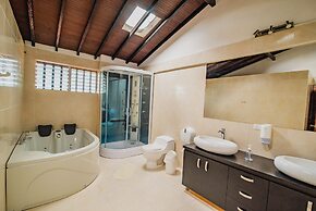 Sol y Luna Country House in Quindo