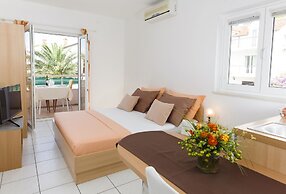 Room in Apartment - Cozy Studio Apartment for 2