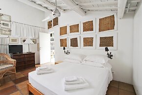 Luxury Art Apartment In Trastevere With Terrace