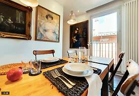 Luxury Art Apartment In Trastevere With Terrace