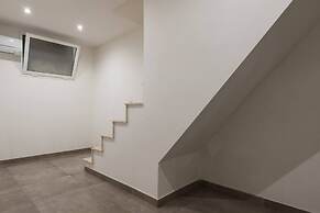 Vatican Suite 2 Levels Completely Renovated