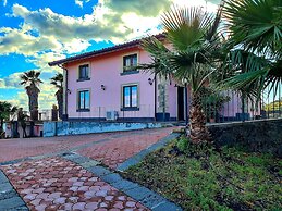 Etna Panoramic Villa With Swimming Pool