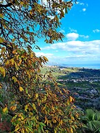 Etna Panoramic Villa With Swimming Pool