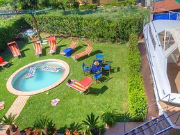 Villa Captains With Swimmingpool