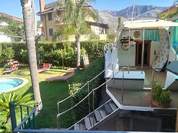 Villa Captains With Swimmingpool