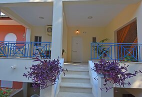 Kentra Apartment a Lovely Space Only 150m From the Beach