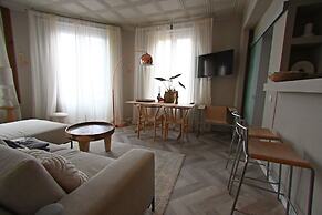 Up too 8- 10 Persons Stay in Antwerp