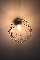 Up too 8- 10 Persons Stay in Antwerp