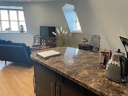 Lovely 1 Bed Apartment In The Centre Of The City