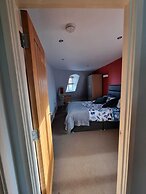 Lovely 1 Bed Apartment In The Centre Of The City