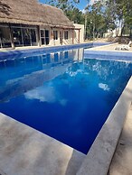 Devoted Hoestel in Cancun With Equipped Kitchen, Pool, Close to Beache