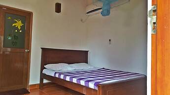 100 Step Beach White House