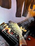 100 Step Beach White House