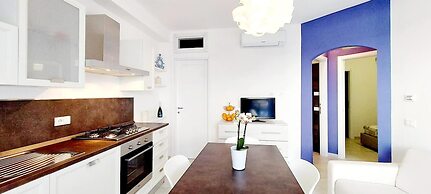 Whiteblue House con Giardino