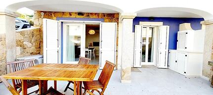 Whiteblue House con Giardino