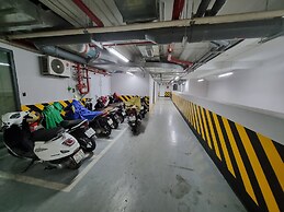 Lexington Apartments - Westlake