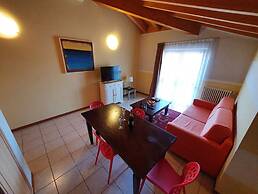 Cozy Appartment With Pool & Free Parking